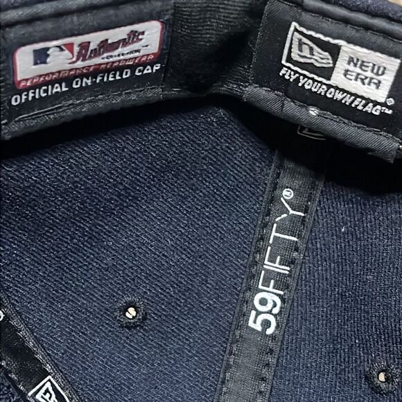 🔥⚾️ BOSTON RED SOX New Era 59Fifty On Field Fitted Hat - PERFECT!!! - Sz 7 - Picture 6 of 7